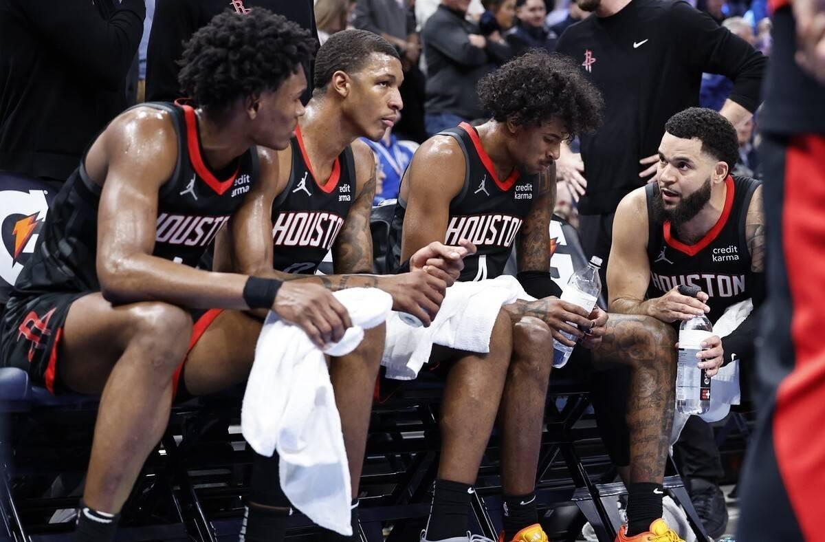 黑白直播在线观看nba-骑士主教练透露球队下场对阵火箭的策略