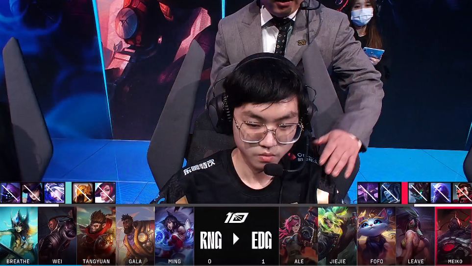 黑白直播-EDG轻取RNG，Tarzan操刀奇招英雄翻盘淘汰赛2:0（上海）