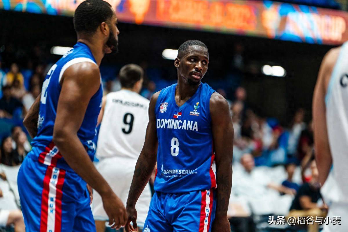 黑白直播在线观看nba-马刺新援表现出色，助球队取胜