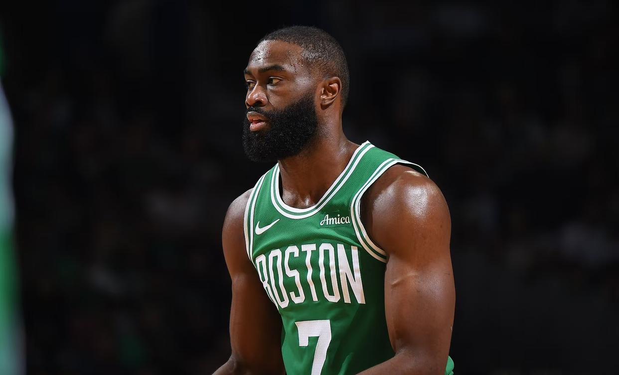 黑白直播在线观看-关于凯尔特人逆转击败国王,继续赢球的信息