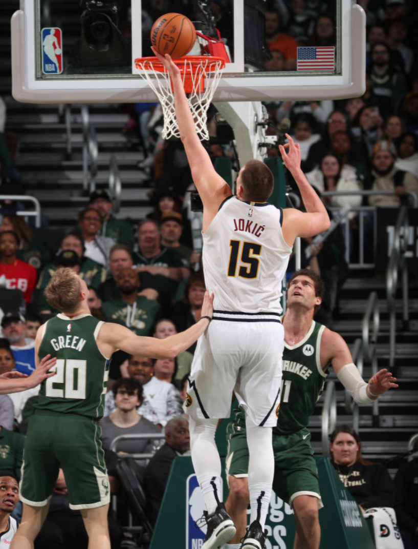 雄鹿击败老鹰,重拾东部榜首 雄鹿击败老鹰,重拾东部榜首