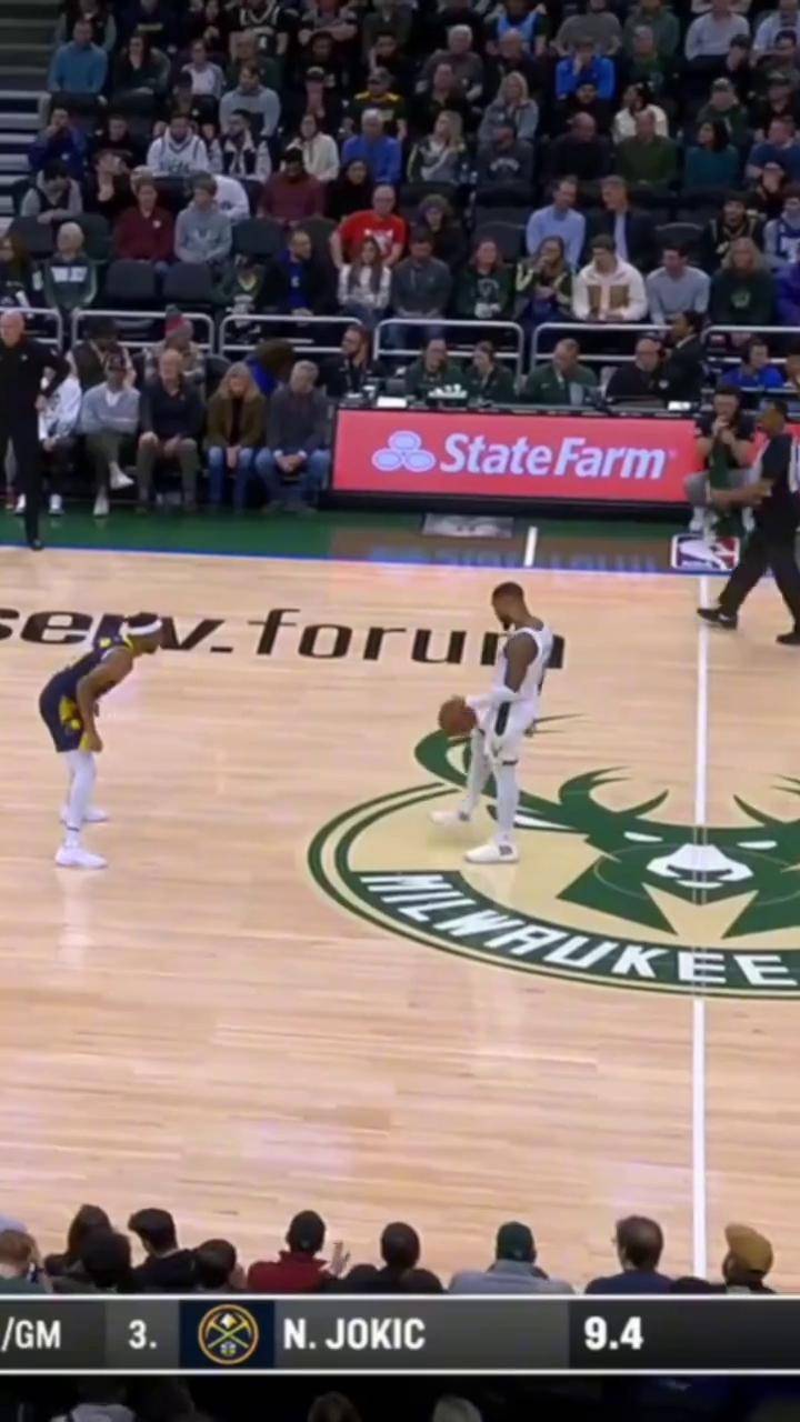 黑白直播nba在线观看-雄鹿大胜步行者,字母哥砍下36分