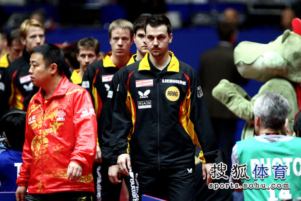 黑白直播在线观看nba-德国队碾压中国队，张继科统治全场