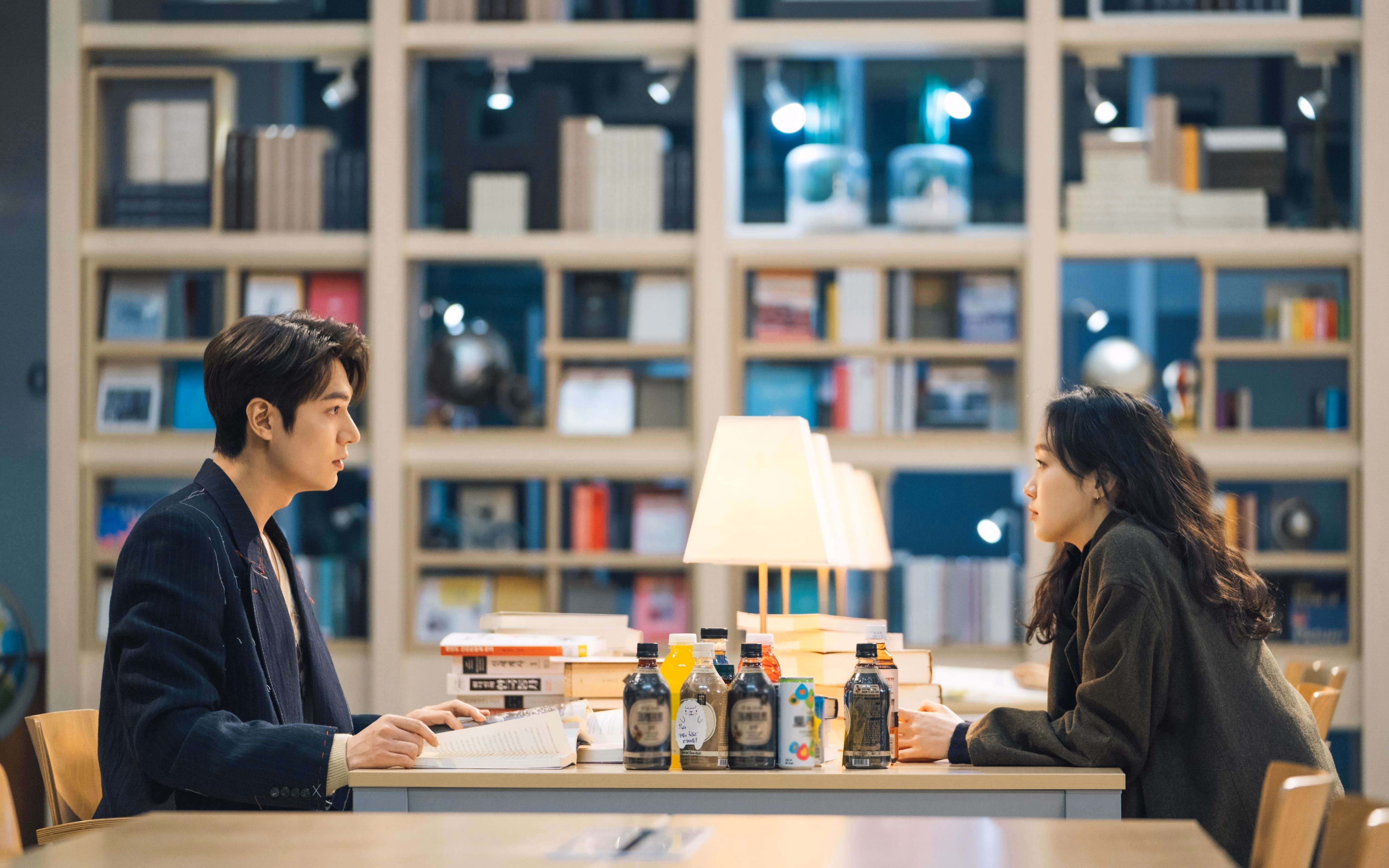 绿茵启示录，从意甲缠斗到北欧风暴