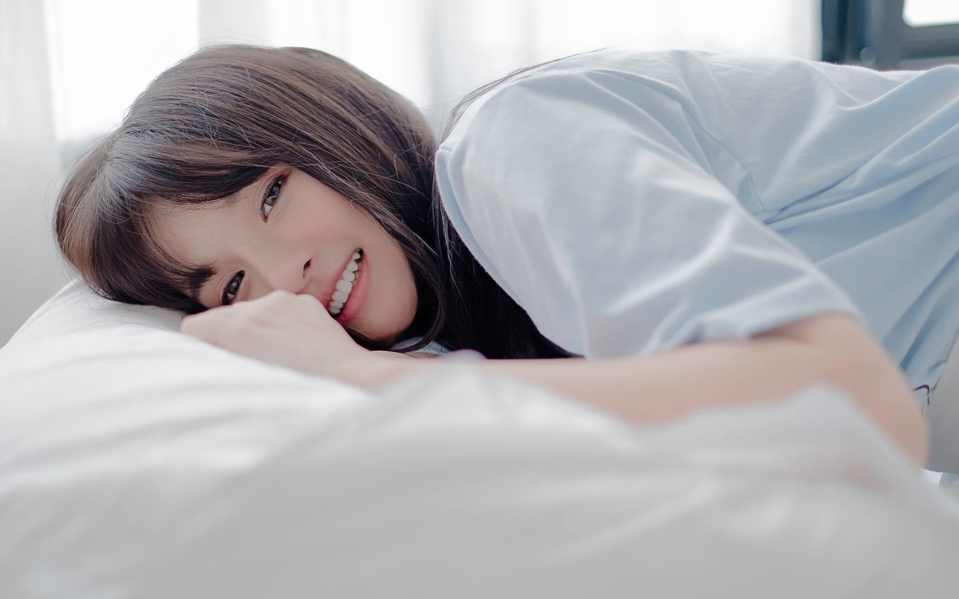 烽火欧洲杯，莱万单骑救主，克罗地亚防线下的王者证道