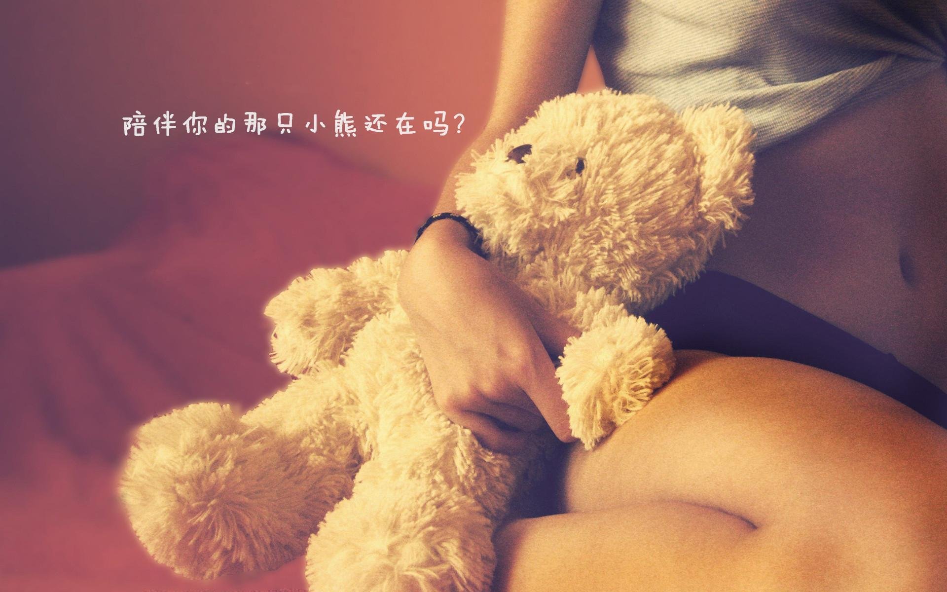黑白直播在线观看-东南亚旋风席卷绿茵场，2026世界杯G组焦点战，越南力克突尼斯，阿方索·戴维斯状态火热主导比赛